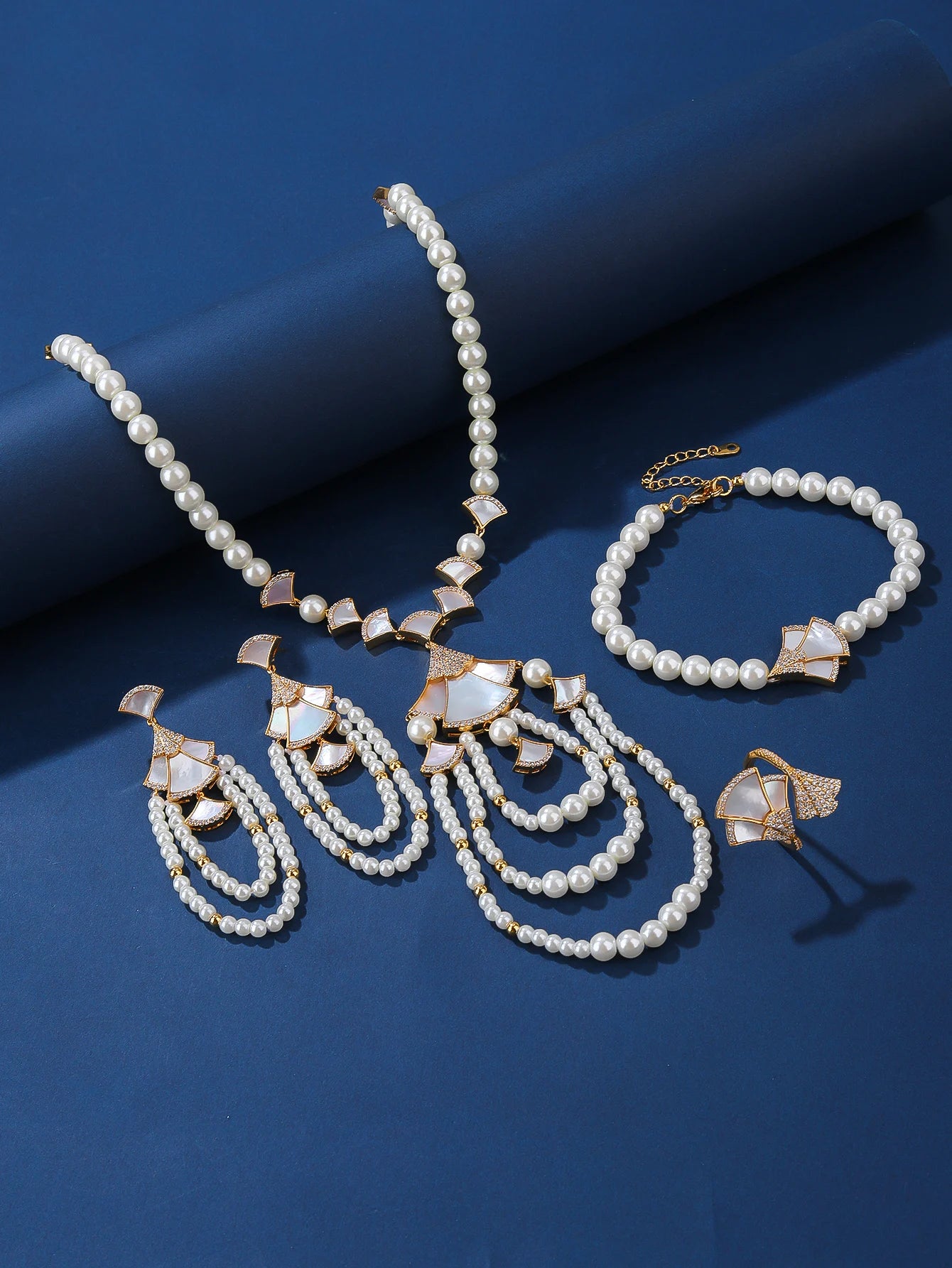 APRILANDYU Exquisite Pearl Jewelry Set for Women